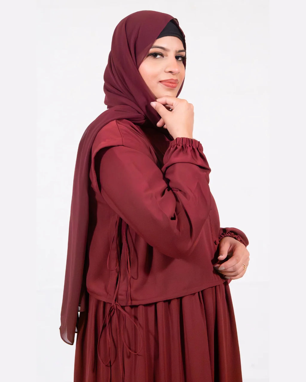 Cedar |  Coati Abaya | Deep Ruby