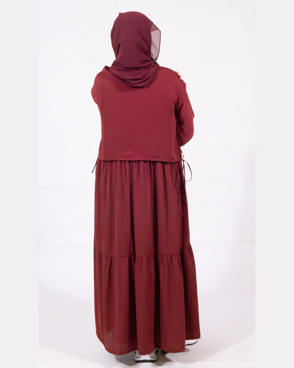 Cedar |  Coati Abaya | Deep Ruby
